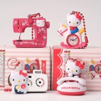 Móc khóa kỷ niệm 50 năm Sanrio Hello Kitty, hộp mù, máy ảnh, đồng hồ báo thức, điện thoại, máy may, tượng quà tặng cho bé gái