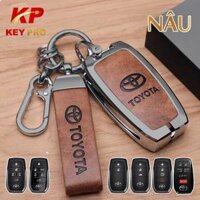 Móc Khóa Ô Tô Toyota Cross Corolla Camry Fortuner Highlander Land Innova Vios