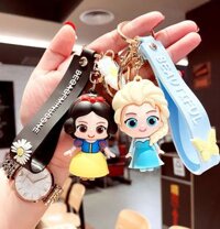 Móc khóa silicon các nàng công chúa DISNEY cao cấp hot trend treo balomóc khóamóc điện thoạilàm quà tặng siêu đáng yêu.