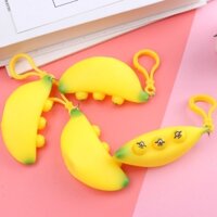 Móc Khoá Squishy Quả Chuối Bóp Ra Mặt Cười Ngộ Nghĩnh