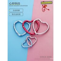 Móc khóa thời trang hình trái tim Munkees, mặt dây chuyền nhỏ cho các cô gái, trang trí cặp đôi, móc carabiner nhanh