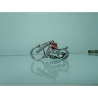 móc khóa xe máy 2 ống xả.đá đỏ