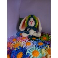 (Móc len) Thú len thỏ tay dài đội khăn( có làm theo yêu cầu)