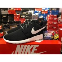 Móc Nike ROSHE ONE Đen Trắng Trắng Trắng Trắng 844994-002