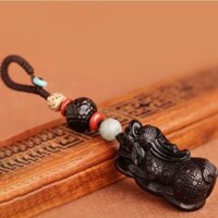 Móc treo trang trí trên xe hơi phong thủy kỳ lân gỗ mun và châu sa