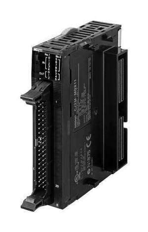 Module Omron CJ2M-MD211