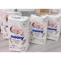 [Mới] Tã Bỉm Moony Natural Trắng/Xanh Quần Dán Size Newborn S M L XL