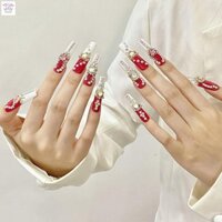 Móng tay giả màu đỏ với trang trí kim cương giả bền bỉ & không bao giờ chia móng tay giả thoải mái