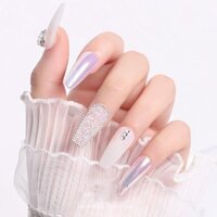 Móng tay giả-nail trắng đính đá