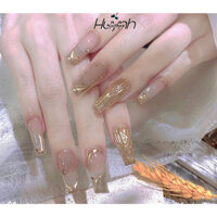 Móng úp tay thiết kế tráng gương trên nền sơn thạch nude