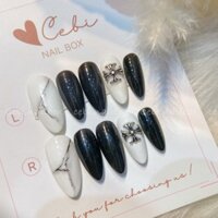 Móng úp thiết kế c118 vân đá đính charm đen trắng cebi.nailbox