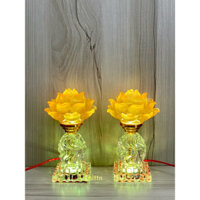 Một đôi đèn bàn thờ Phật hoa sen lưu ly đổi màu cao 19cm