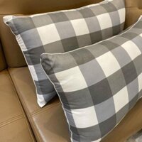 MỘT ĐÔI GỐI BÔNG MUJI MÀU KẺ SANG CHẢNH kích cỡ 48x74cm phù hợp với tiêu chuẩn mọi vỏ gối