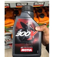 Motul 300v 10w40 tem 3 lớp pháp