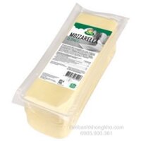Mozzarella khối Emborg Pháp (lẻ)