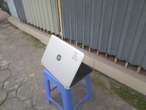 Laptop HP Pavilion 14-V022TU (J6M75PA) - Intel Core i3-4030U 1.9GHz, 4GB RAM, 500GB HDD, Intel HD Graphics, 14.0 inch