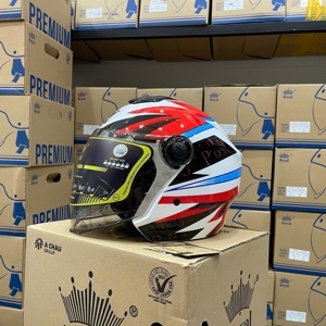 Mũ bảo hiểm 3/4 XH 01