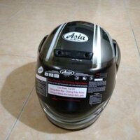 Mũ bảo hiểm  có cằm