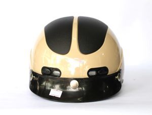 Mũ bảo hiểm có kính GRS102