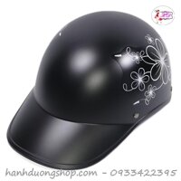 Mũ bảo hiểm nữ đẹp in họa tiết bông hoa nón bảo hiểm có khoét đuôi dễ dàng buột tóc cao - Màu Đen