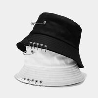 Mũ bucket hat điểm nhấn ghim băng và khuyên