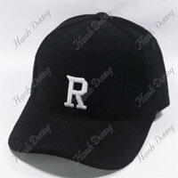 Mũ lưỡi trai nhung đũa thêu chữ R đẹp mắt, thời trang, dễ dàng điều chỉnh size nón - Đen