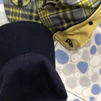 Mũ / shop Lê Vân giao hàng Lee Nguyễn