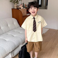 Mùa Hè Phong Cách Mới Bé Trai Phong Cách Preppy Áo Sơ Mi Phù Hợp Với Trẻ Em Quý Ông Phong Cách Phương Tây Quần Ngắn Tay Đẹp Trai Bộ Đồ Hai Mảnh