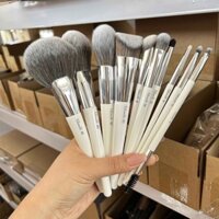 [Mua nhóm hàng ngày] Wang Feifei Đề xuất Filli White Full Range Cọ trang điểm Blush Brush Foundation Brush Che khuyết điểm Bàn chải phấn mắt Bàn chải lông mày