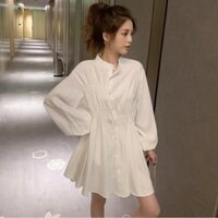 Mùa Xuân Mùa Hè Phong Cách Mới Nhỏ Cổ Cao Dài Tay Váy Ôm Hơn Váy Xếp Ly Màu Trắng Đơn Giản Váy Dài Tay Thiết Kế Nữ Niche Váy Giữa Chiều Dài Ánh Sáng