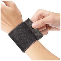 Mueller 961 -Elastic Wrist Support w/loop -Băng hỗ trợ cổ tay đàn hồi