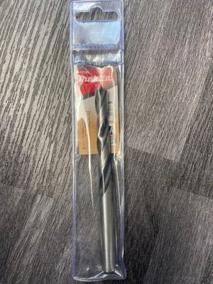 Mũi khoan gỗ 9mm chuôi thẳng Makita D-07082