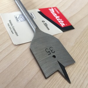 Mũi khoét lỗ gỗ Makita D-07842