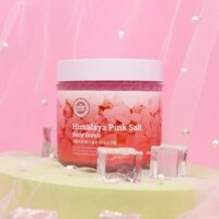 Muối tắm dưỡng trắng toàn thân từ muối hồng Himalaya THE NATURE BOOK HIMALAYA PINK SALT BODY SCRUB