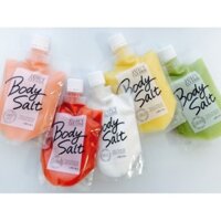 Muối tắm tẩy tế bào chết Utena Juicy Salt Body Scrub 300g Nội Địa Nhật Bản