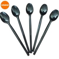 MUỖNG NHỰA ĐEN DÀI 20CM (50 CÁI/BỊCH)