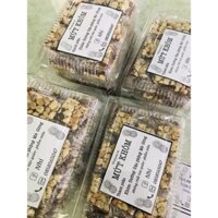 MỨT KHÓM NHÀ NHI