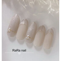 NAIL BOX -MÓNG TAY GIẢ TRÁNG GƯƠNG