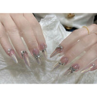 Nail Box Thiết Kế, Móng Tay Thiết Kế sơn thạch hồng mix tráng gương, form nhọn, đính charm đá siêu sang