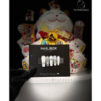 Nailbox đính đá chanel sang chảnh