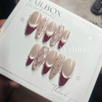 NAILBOX (form hạt gạo) MẮT MÈO ÁNH TRẮNG PHỐI ĐỎ ĐÔ SIÊU TRẮNG DA