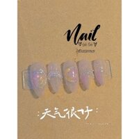 nailbox thiết kế mẫu nhẹ nhàng