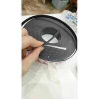 Nam châm dẻo cuộn dài 10 mét có băng keo 3M siêu dính khổ 1cm dày 1.5mm cắt dán bảng từ