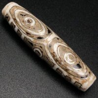 Năng lượng từ trường cao cấp Tây Tạng [Hạt Dzi sáu mắt rồng] 52 * 13㎜[Chín Mắt Dzi Hạt] Nam Nữ Trừ Tà Bảo Vệ Hòa Bình Thịnh Vượng Vòng Cổ Mặt Dây Chuyền Bùa Phước Lành Tặng