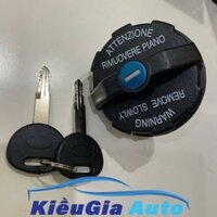 Nắp bình đựng dầu Hyundai HD72, Nắp bình đựng nhiên liệu Hyundai HD72
