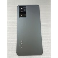 Nắp lưng điện thoại Vivo V23E có kính camera