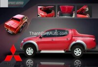 Nắp thùng thấp xe Triton