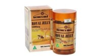 Nature's Gold Royal Jelly giúp da căng trắng mịn màng
