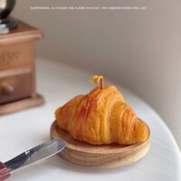 Nến Thơm Hình Bánh Croissant Bánh Sừng Bò Dễ Thương Trang Trí Decor Phòng
