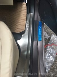 Nẹp bước chân chống xước cửa xe Honda City